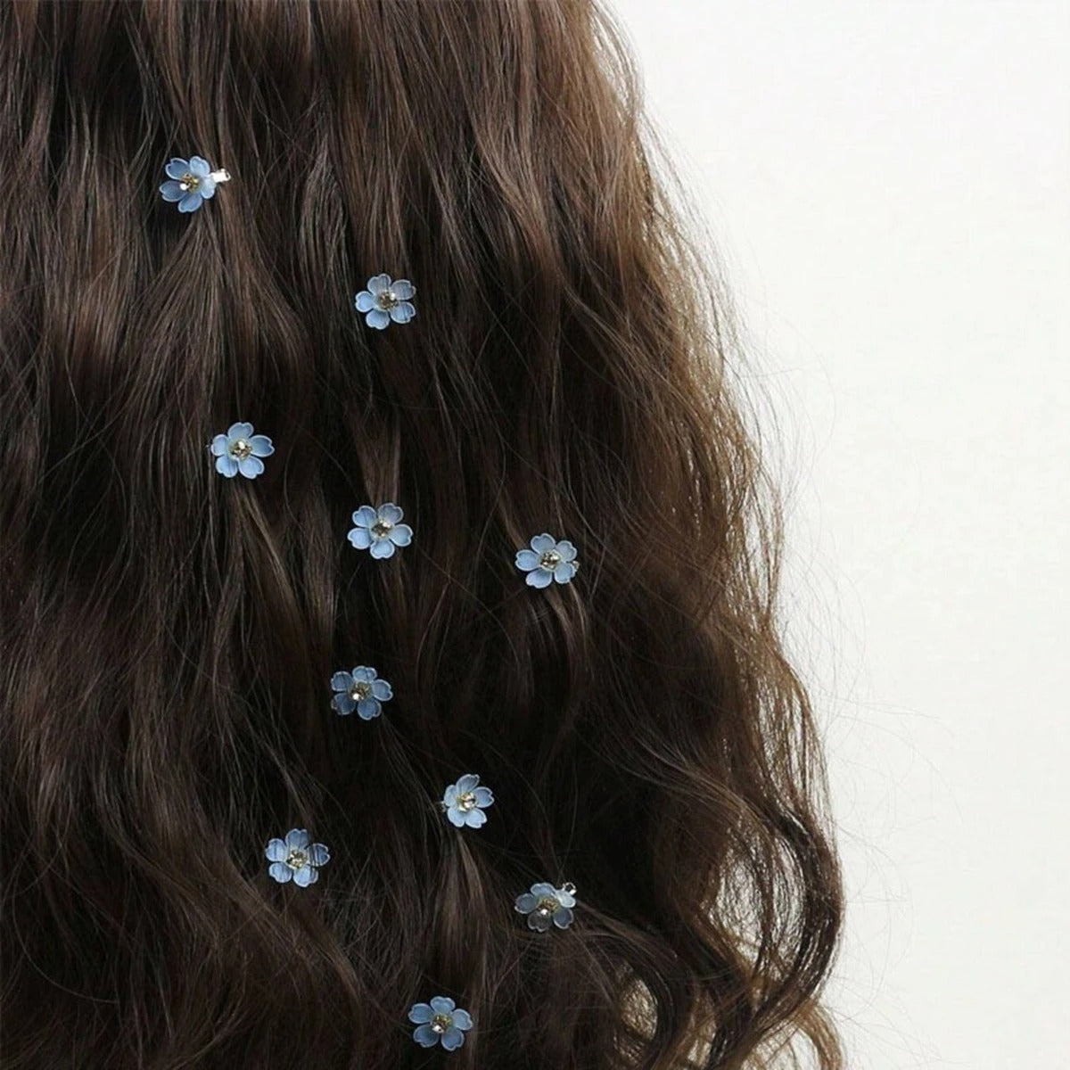 Pearl flower hair pins