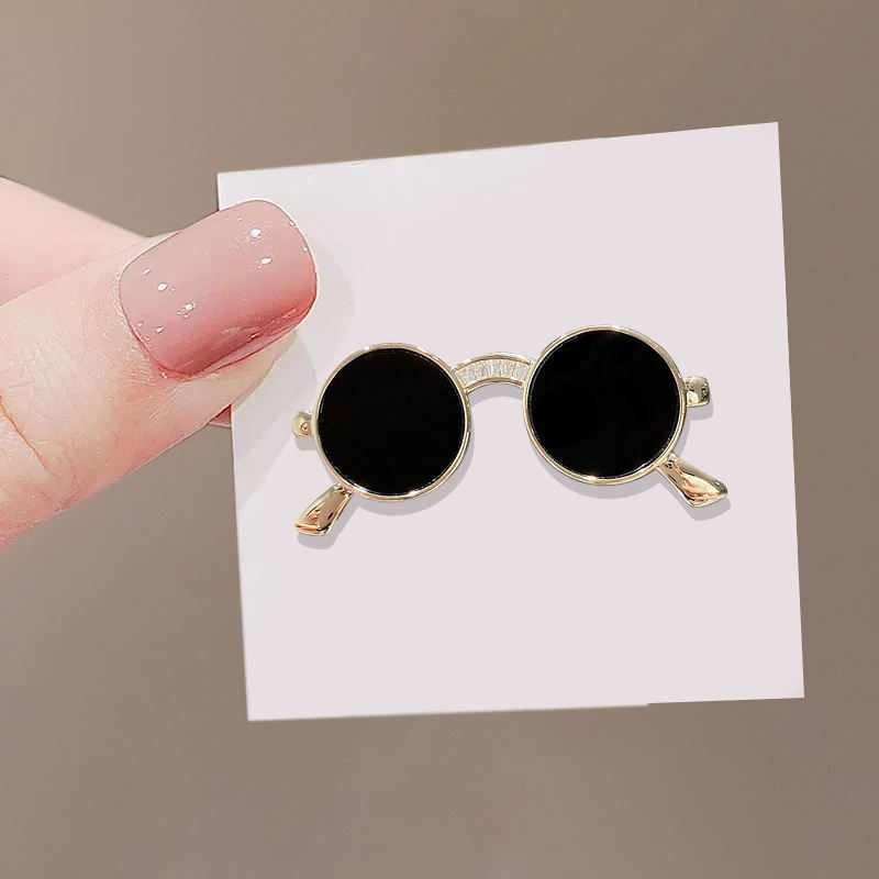 GEN Z Sunglasses Aesthetic Hair Clip