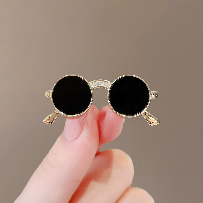 GEN Z Sunglasses Aesthetic Hair Clip