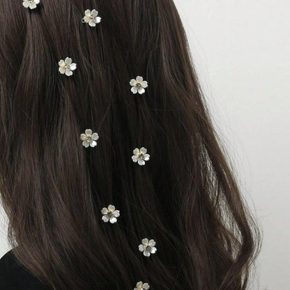 Pearl flower hair pins