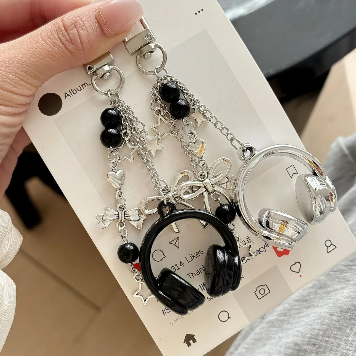 Punk Stars Earphone Keychain
