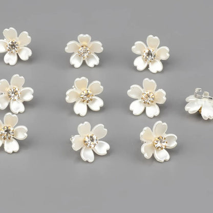 Pearl flower hair pins