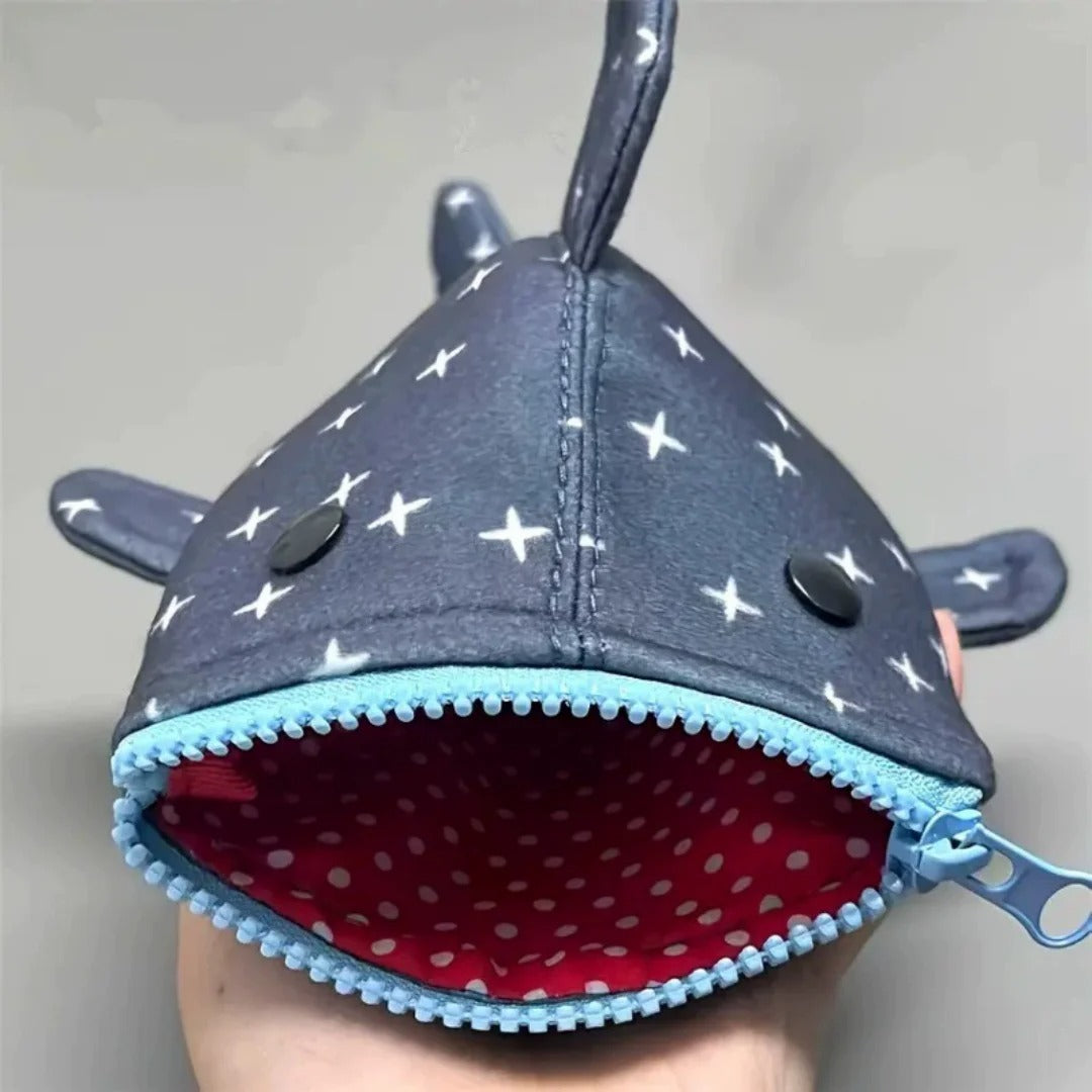shark shaped geometry for unisex
