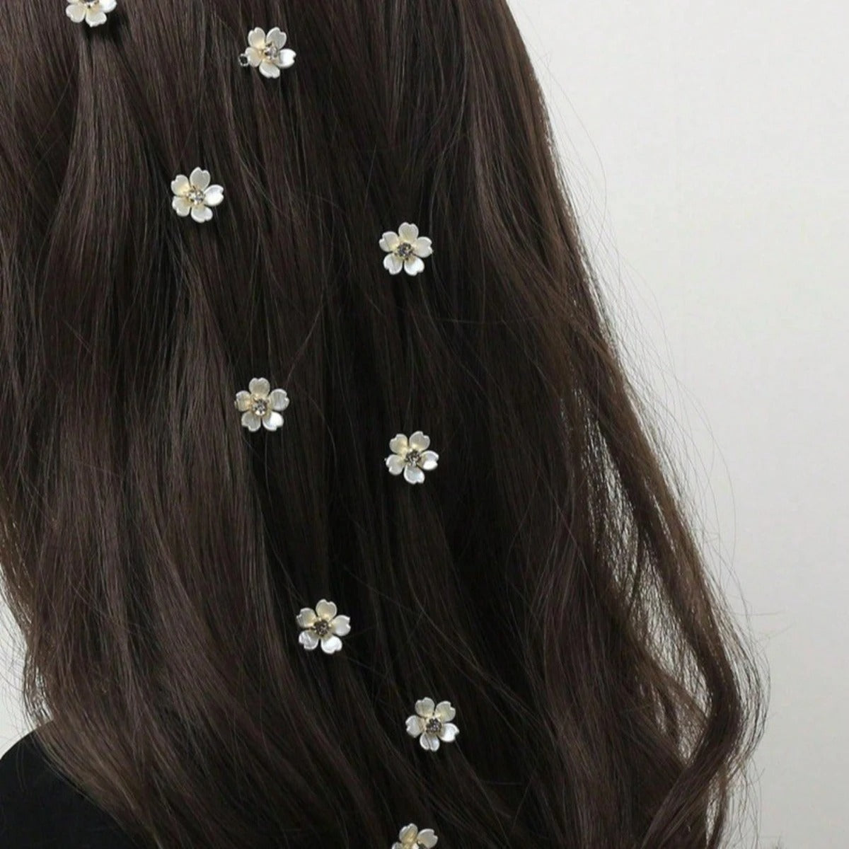 Pearl flower hair pins